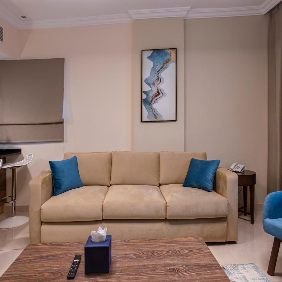 Viola Hotel Apartments Sharjah Exteriör bild