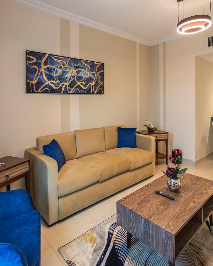 Viola Hotel Apartments Sharjah Exteriör bild