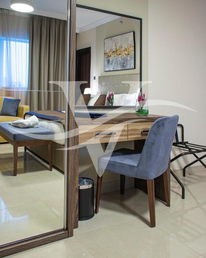 Viola Hotel Apartments Sharjah Exteriör bild